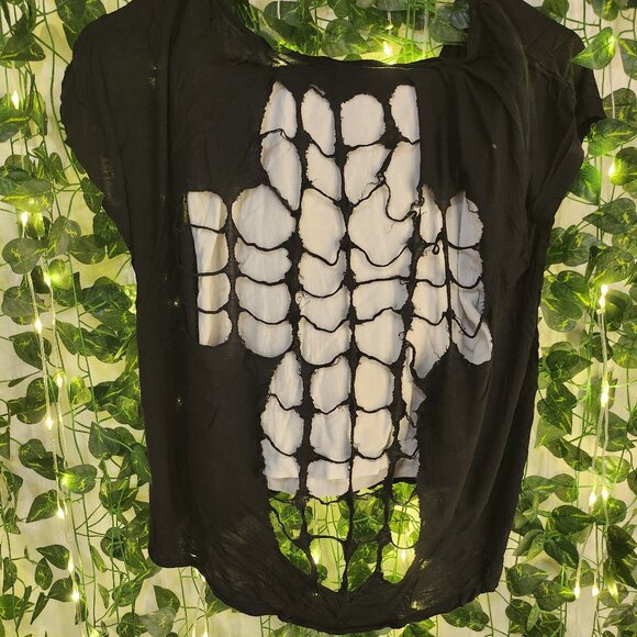 Black distressed T-shirt - Picture 1 of 3